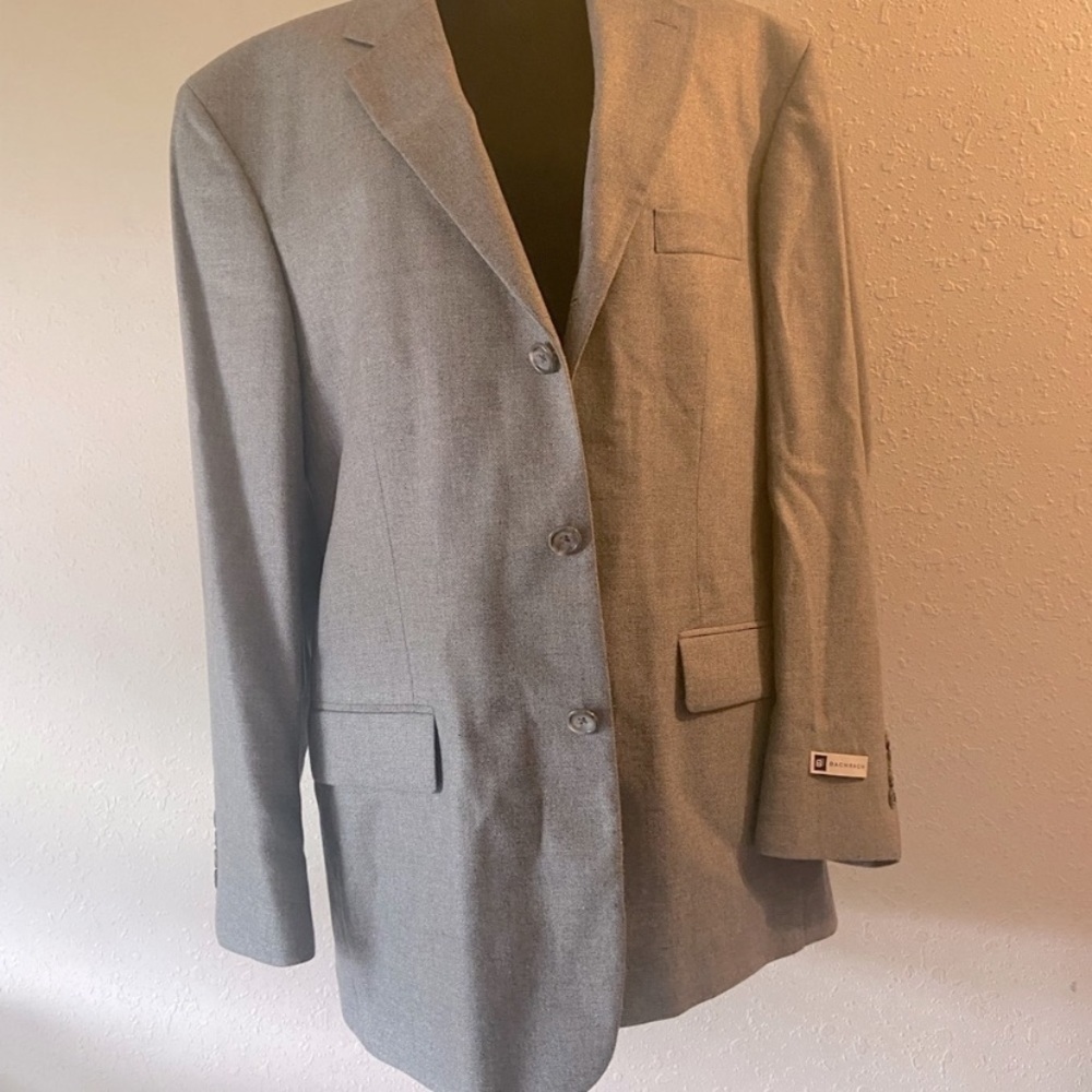 Bachrach suit coat grey size42R P1